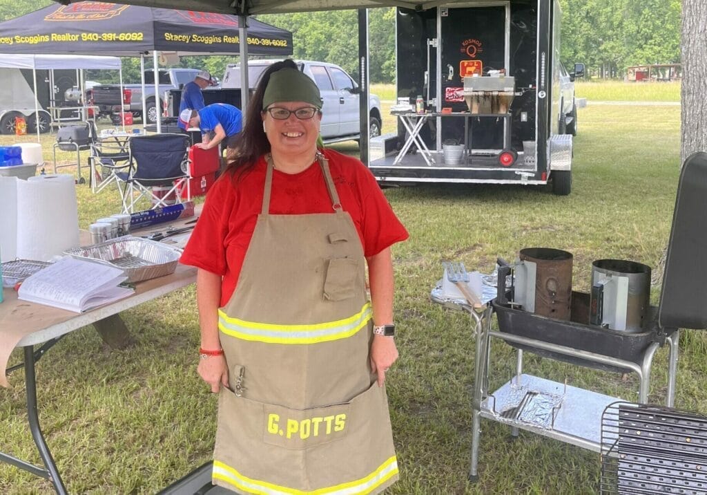 Embracing the Flame: Carrie Potts’ Remarkable Start in the Steak Cookoff World